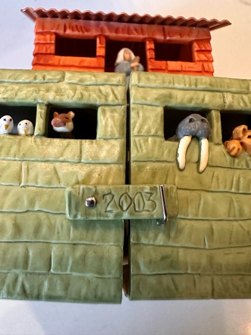 Hallmark Keepsake NOAH’S ARK 2003 Christmas Holiday Ornament Vtg